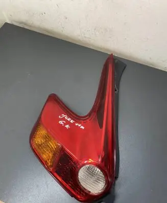 Nissan Juke I F15 Rear/tail lights 1722C