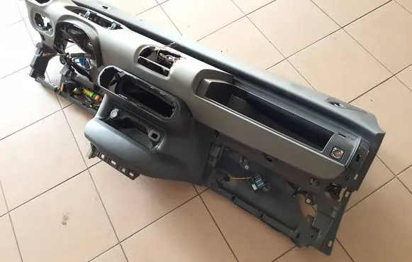 Citroen C4 Cactus Dashboard 98050014BV 1386173