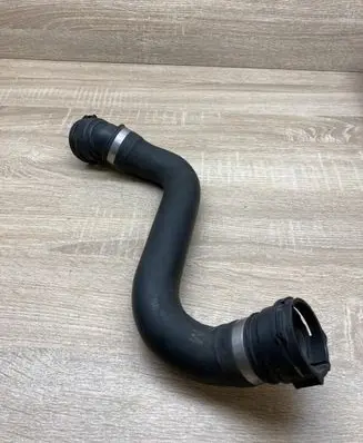 BMW 3 E92 E93 Engine coolant pipe/hose 7797258