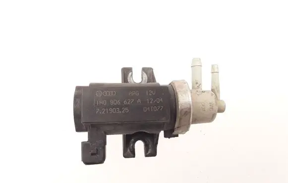 Vacuum valve