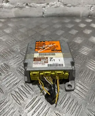 Toyota Avensis Verso Airbag control unit/module 8917044040