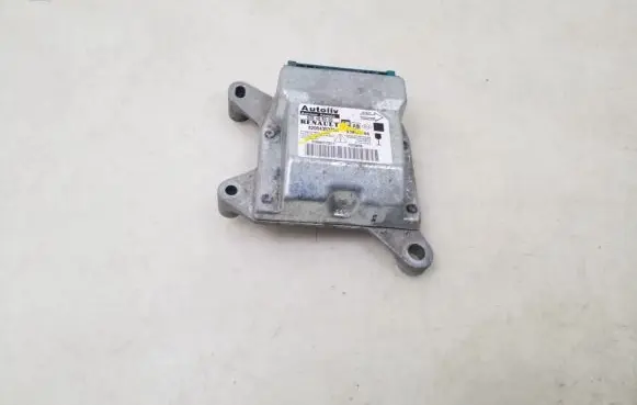 Nissan Primastar Airbag control unit/module 8200435339A