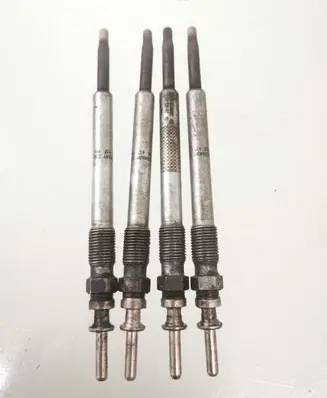Opel Omega B2 Glow plug 0100226417