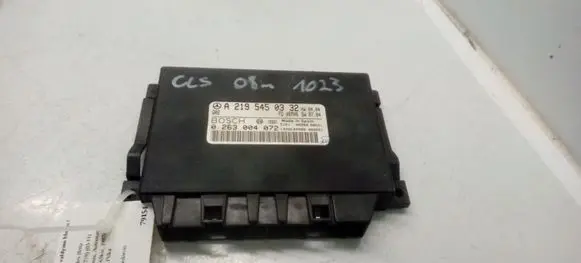 Mercedes-Benz CLS C219 Parking PDC control unit/module A2195450332 0263004072