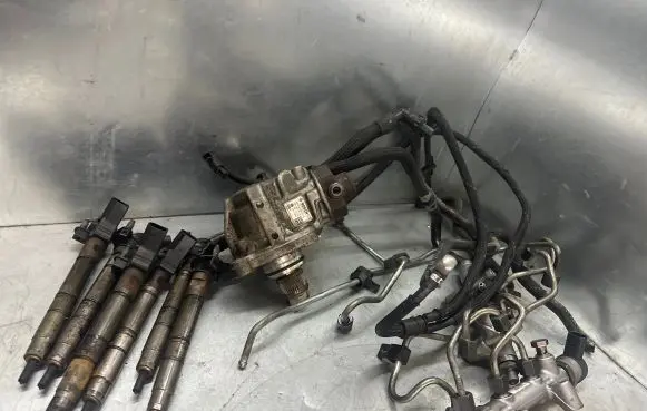 Audi A6 S6 C7 4G Fuel injection system set 059130755CB 0445010677
