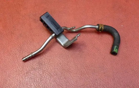 Volkswagen Transporter - Caravelle T6 Engine coolant pipe/hose