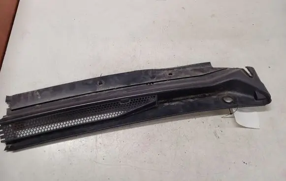 Citroen C4 I Picasso Wiper trim 9687792077