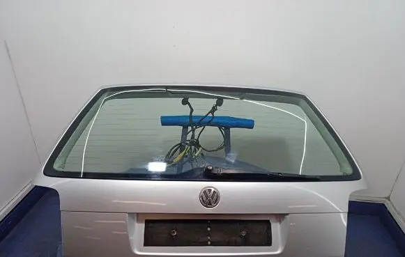 Volkswagen PASSAT B5.5 Tailgate/trunk/boot lid 