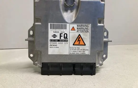 Nissan X-Trail T30 Engine control unit/module 23710 2758004453 ES65A