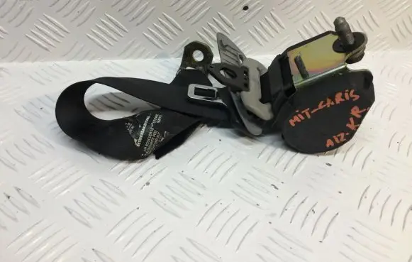 Mitsubishi Carisma Rear seatbelt MR913980
