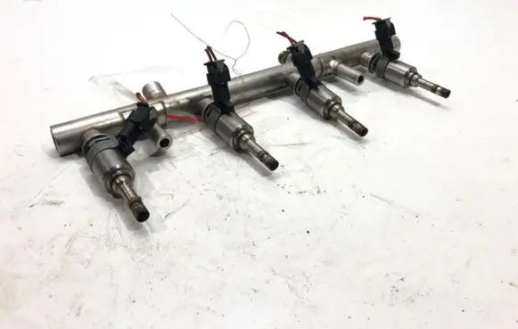 Audi A4 S4 B8 8K Fuel main line pipe