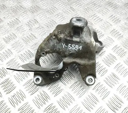 Volkswagen Touareg III Engine mounting bracket 4M0199307BG