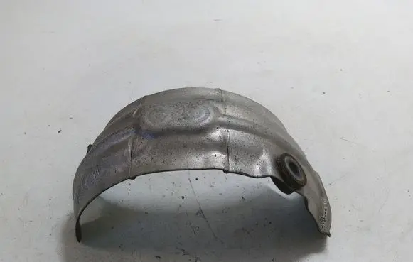 Toyota Verso Heat shield in engine bay 172710R020