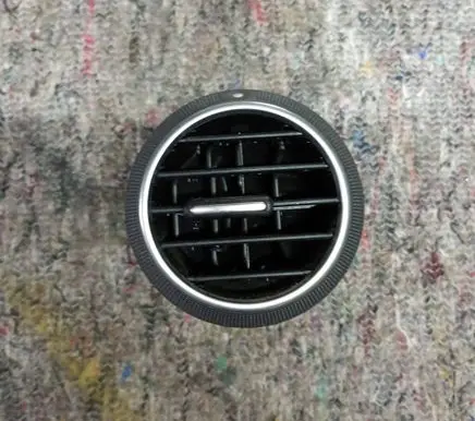 Audi A3 S3 8P Dashboard side air vent grill/cover trim 8P0820901D