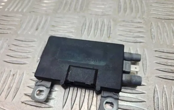 Mercedes-Benz CL C140 Aerial antenna amplifier 1408201989