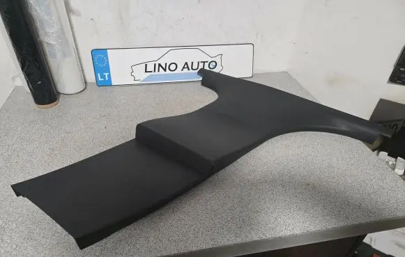 BMW 5 E60 E61 (B) pillar trim (top) 7027090 52850610