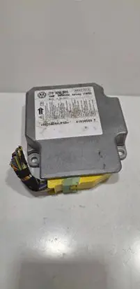 Volkswagen Touran I Airbag control unit/module 1T0909605 5WK43150 05H21S12