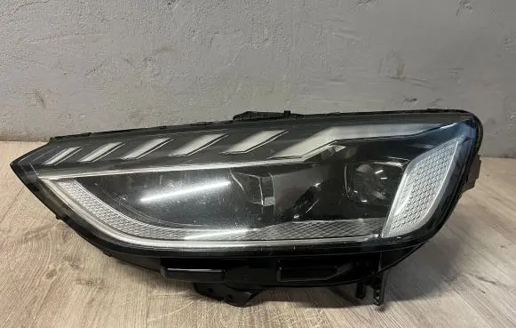 Audi A4 S4 B9 Headlight/headlamp 8W0941035E