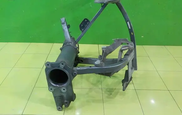 Audi A8 S8 D3 4E Front side member PRZOD