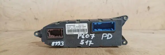 Peugeot 607 Door control unit/module 9649926680 503620110206 A12116