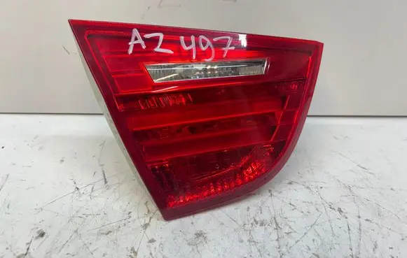 BMW 3 E90 E91 Tailgate rear/tail lights 1090028 2593