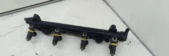 Skoda Fabia Mk1 (6Y) Fuel main line pipe 036133319BT