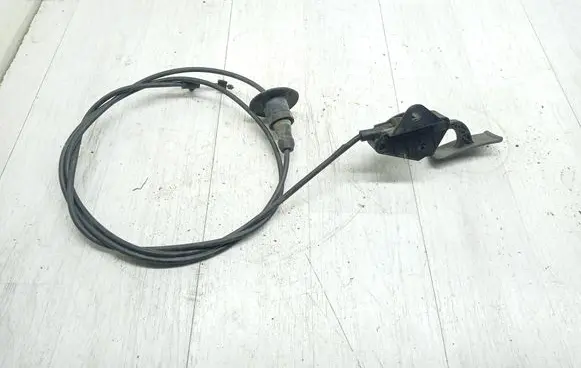 Peugeot 5008 Engine bonnet (hood) release handle