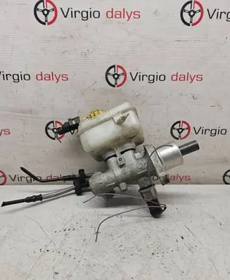 Volkswagen Golf IV Master brake cylinder 03350884581
