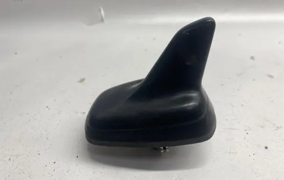 Volkswagen Jetta VII Aerial GPS antenna 5Q0035507K