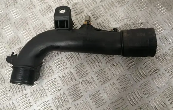 Toyota Corolla Verso AR10 Intercooler hose/pipe 173620R011 173440R010