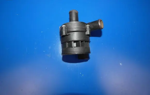 Mercedes-Benz C W205 Electric auxiliary coolant/water pump A2118350364 0392023000 1503272