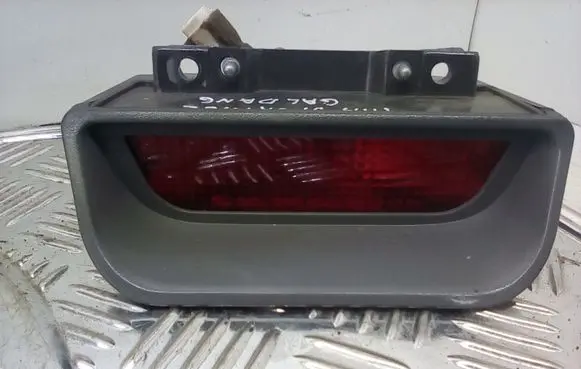 KIA Sportage Third/center stoplight 51580