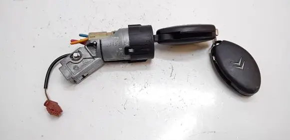Citroen C5 Ignition lock 9632897680