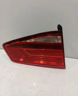 Volkswagen Passat Alltrack Tailgate rear/tail lights 195296