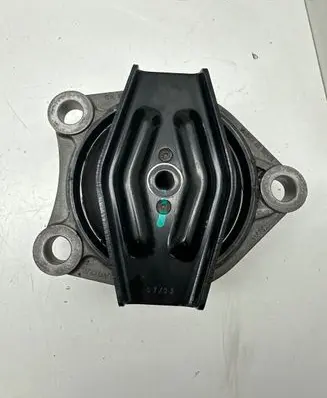 Volvo C40 Engine mount bracket 31686296