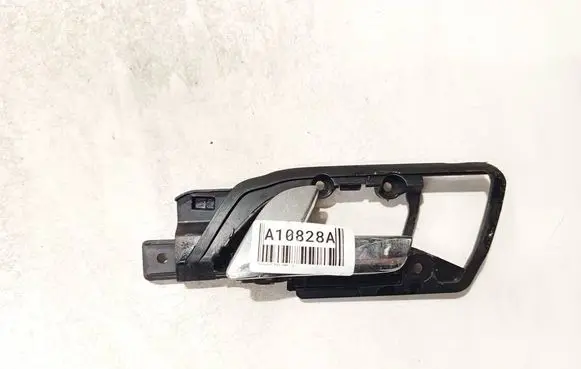 Volkswagen Polo IV 9N3 Rear door interior handle 6q0839173