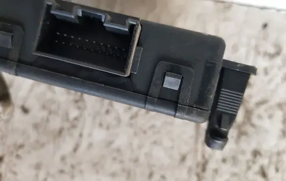 Volkswagen Golf V Gateway control module 1K0907530E