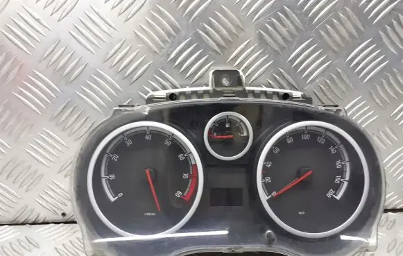 Opel Corsa D Tachometer 1344277
