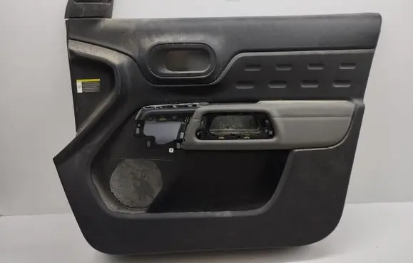Citroen C5 Aircross Front door card panel trim 98244174YC