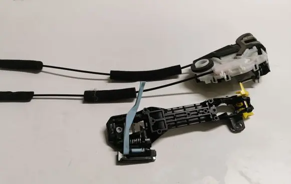 Subaru Outback (BS) Rear door lock T6014110