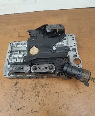 Mercedes-Benz C W203 Transmission gearbox valve body 2112770101