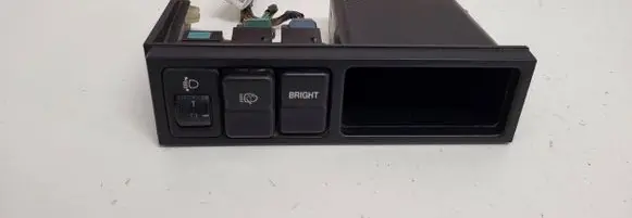 Subaru Forester SF Light switch 0811203D005 81336FC000