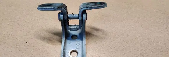Mitsubishi Space Star Front door upper hinge PG2