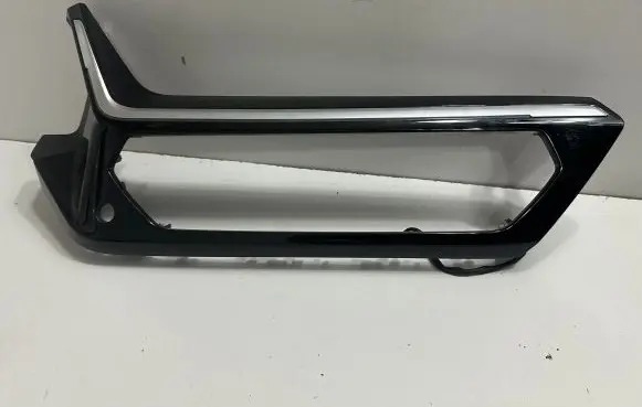 BMW Z4 g29 Dashboard glove box trim 9475705