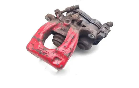 Nissan Qashqai Rear brake caliper 32353310C