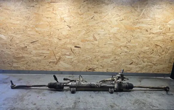 Toyota Avensis T250 Steering rack 7891149