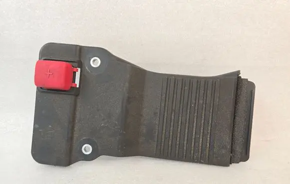 Volvo XC90 Battery box tray cover/lid 31651455