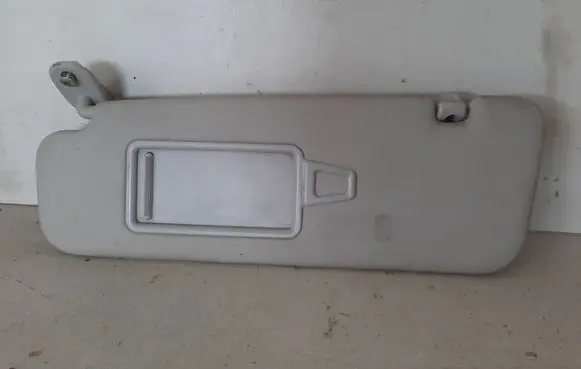 Hyundai ix20 Sun visor