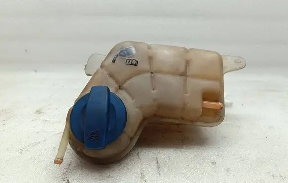 Audi A6 S6 C6 4F Coolant expansion tank/reservoir 4F0121403B