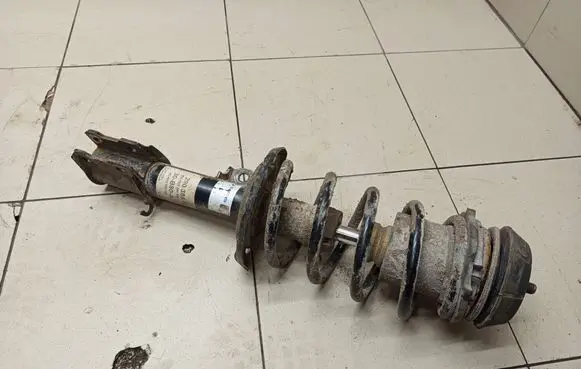 Opel Meriva A Front shock absorber with coil spring